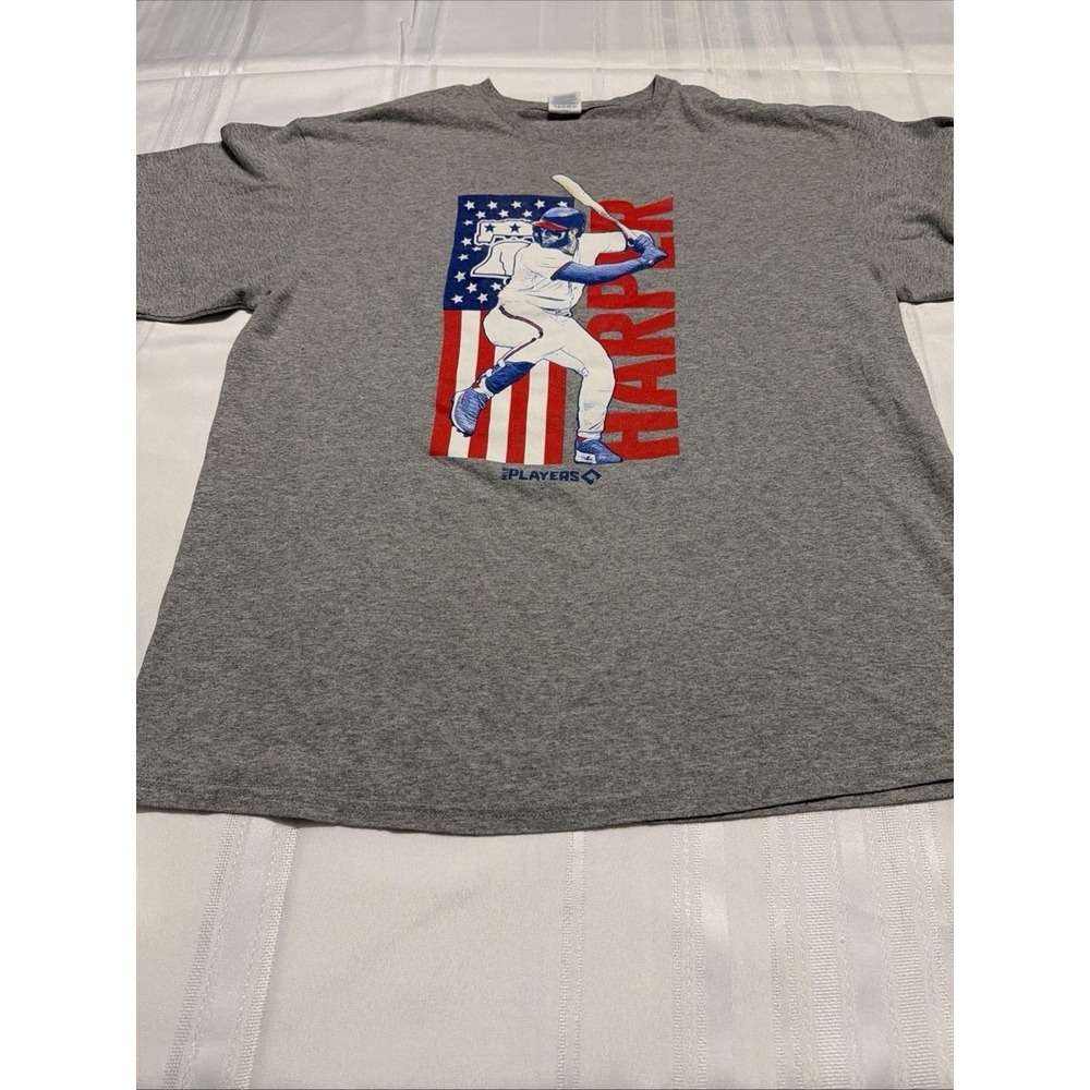 Delta Pro Weight Bryce Harper MLB Players Graphic T-Shirt Gray Mens XL Flag